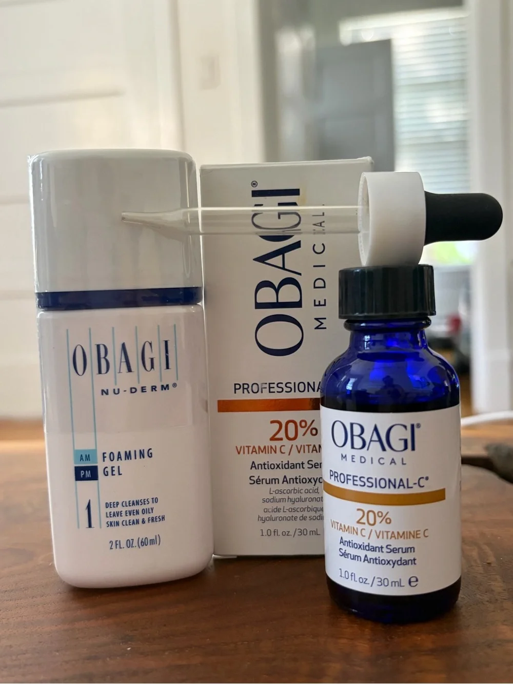 Obagi BUNDLE - Foaming Gel + 20% Vitamin C Serum